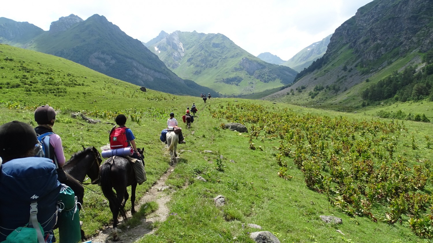 Конный поход в горах Кавказа